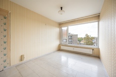 WILRIJK - Sneeuwbeslaan: Spacious flat with 4 bedrooms, terrace and garage box.

This spacious flat (approx 181m²) is located on the 5° floor. 
Ideally located close to shops, schools, hospital and within walking distance of Park Den Brandt, Nachtega