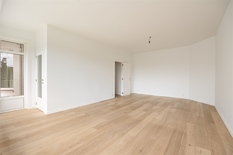 ANTWERPEN/WILRIJK - Park Den Brandt: Recent gerenoveerd appartement met 2 slaapkamers. EPC-label B.

Dit gerenoveerde, instapklare appartement (123m²) is gelegen op de 5° verdieping van de residentie "Dikke Mee".  
Ideaal gelegen aan Park Den Brandt,